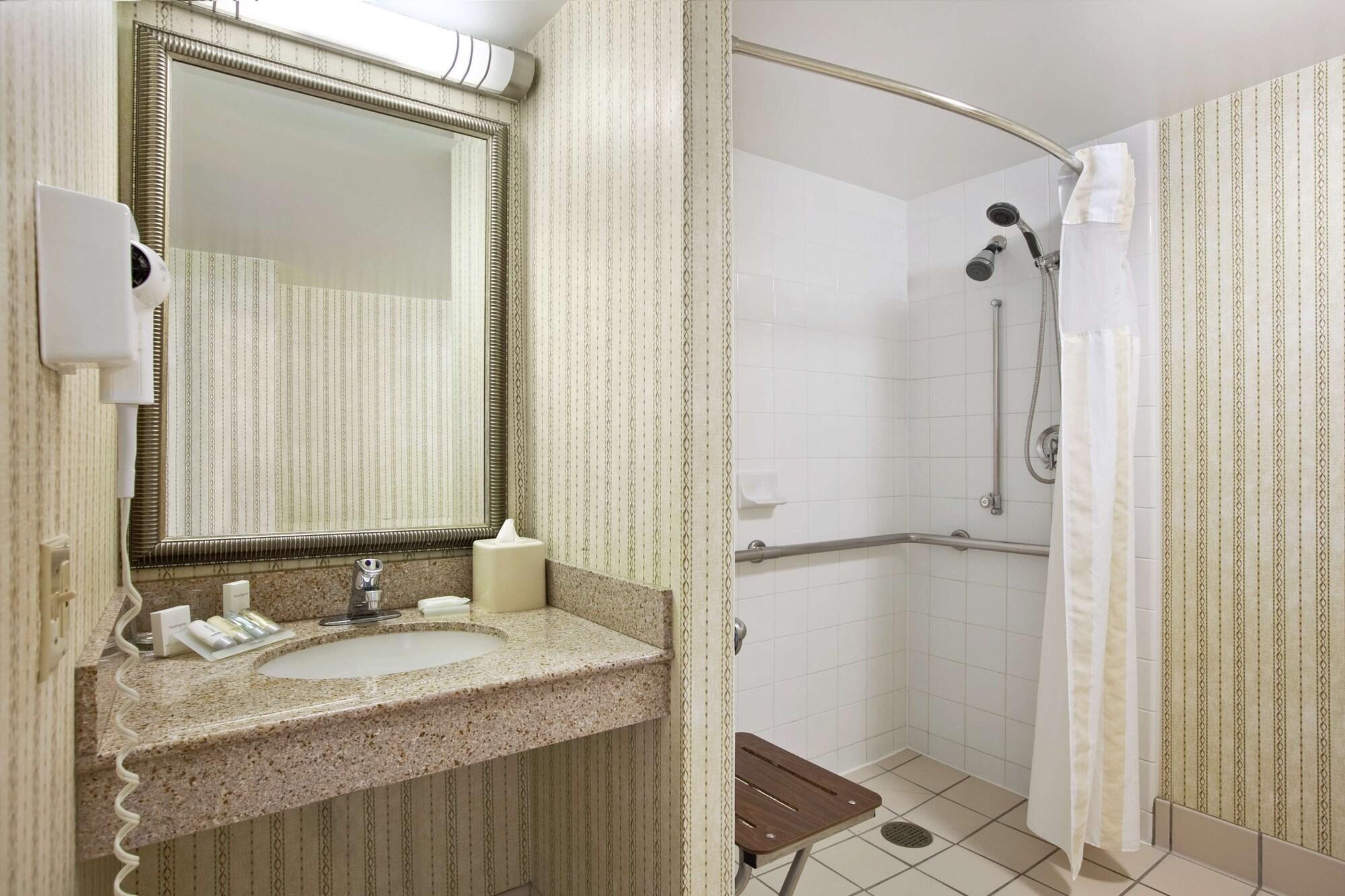 Hilton Garden Inn Oakbrook Terrace Cameră foto